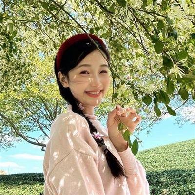 怪诞女孩